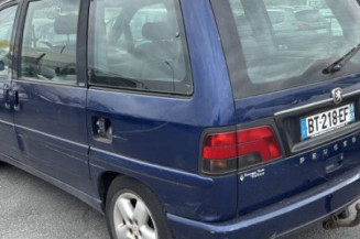 Calandre PEUGEOT 806