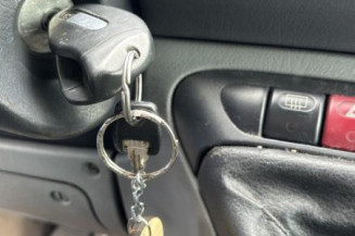 Calandre PEUGEOT 806