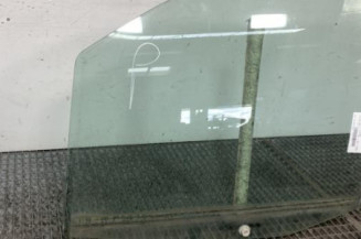 Vitre avant gauche PEUGEOT 806