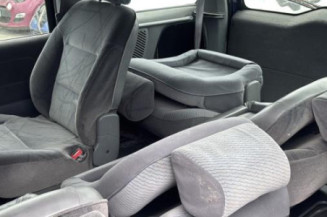 Vitre avant gauche PEUGEOT 806