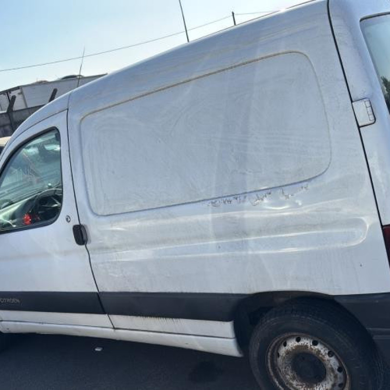 Serrure avant gauche CITROEN BERLINGO 1 Photo n°10