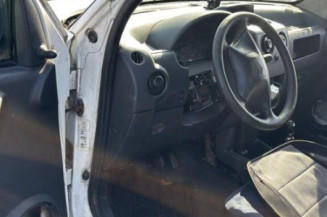 Serrure avant gauche CITROEN BERLINGO 1