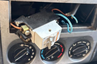 Serrure avant gauche CITROEN BERLINGO 1