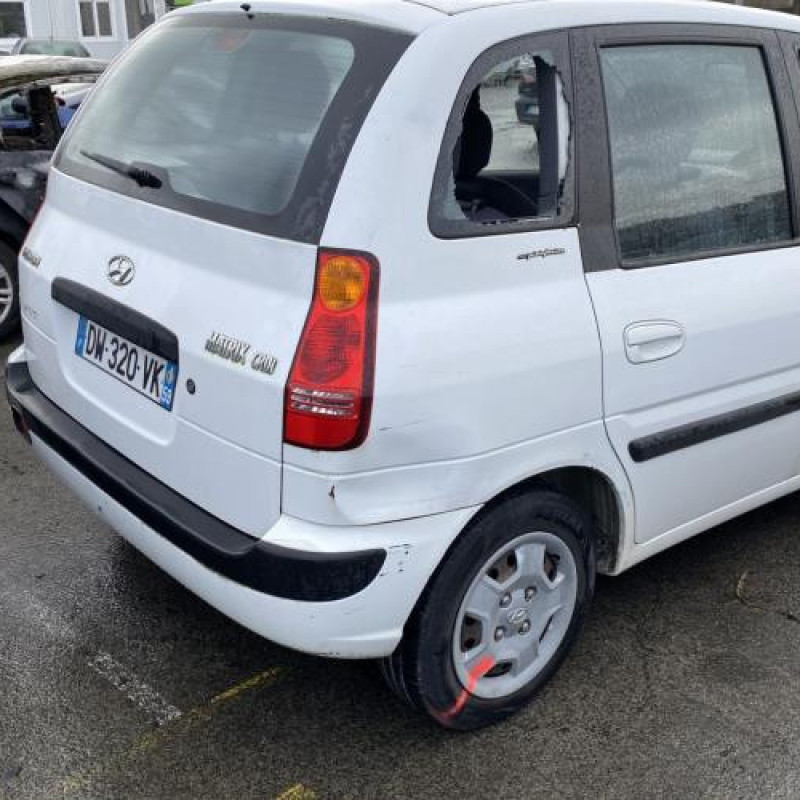 Feu arriere principal droit (feux) HYUNDAI MATRIX Photo n°6