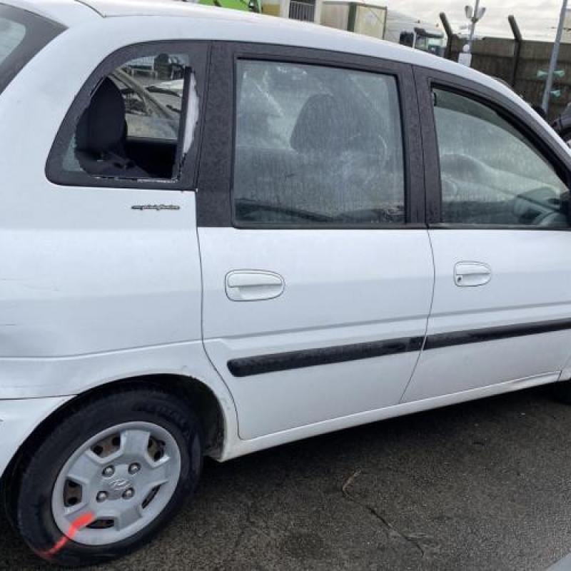 Feu arriere principal droit (feux) HYUNDAI MATRIX Photo n°8