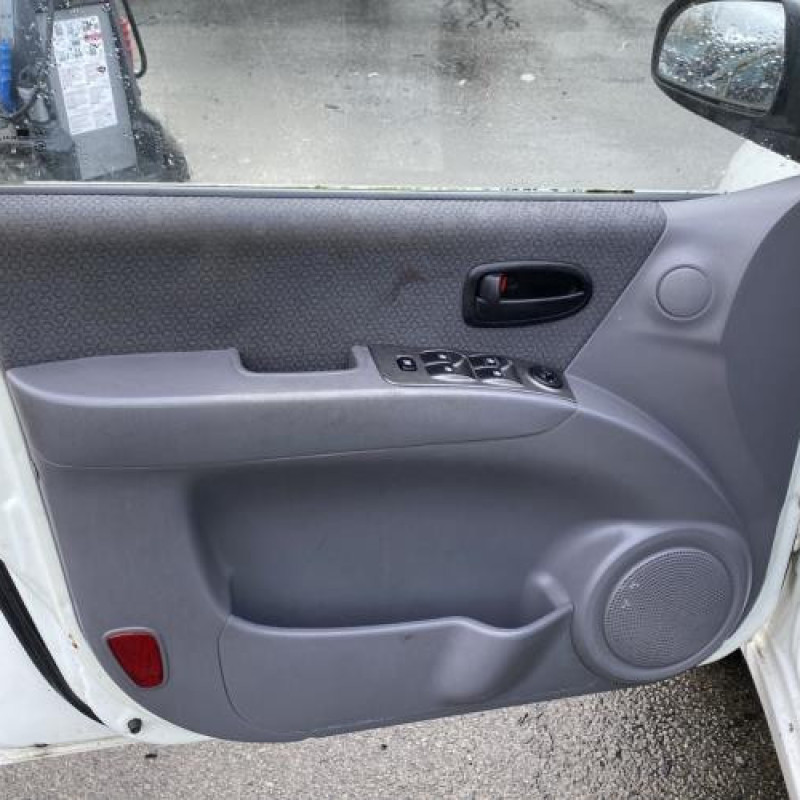 Feu arriere principal droit (feux) HYUNDAI MATRIX Photo n°11
