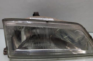 Optique avant principal droit (feux)(phare) PEUGEOT 106 Photo n°1