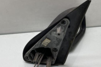 Retroviseur droit PEUGEOT 106