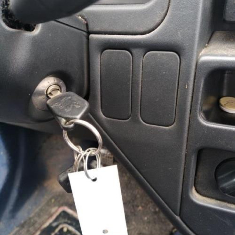Retroviseur droit PEUGEOT 106 Photo n°10