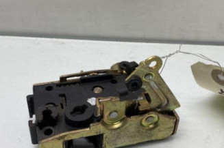 Serrure avant droit PEUGEOT 106