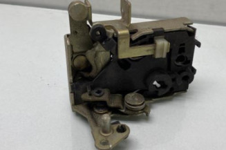 Serrure avant gauche PEUGEOT 106