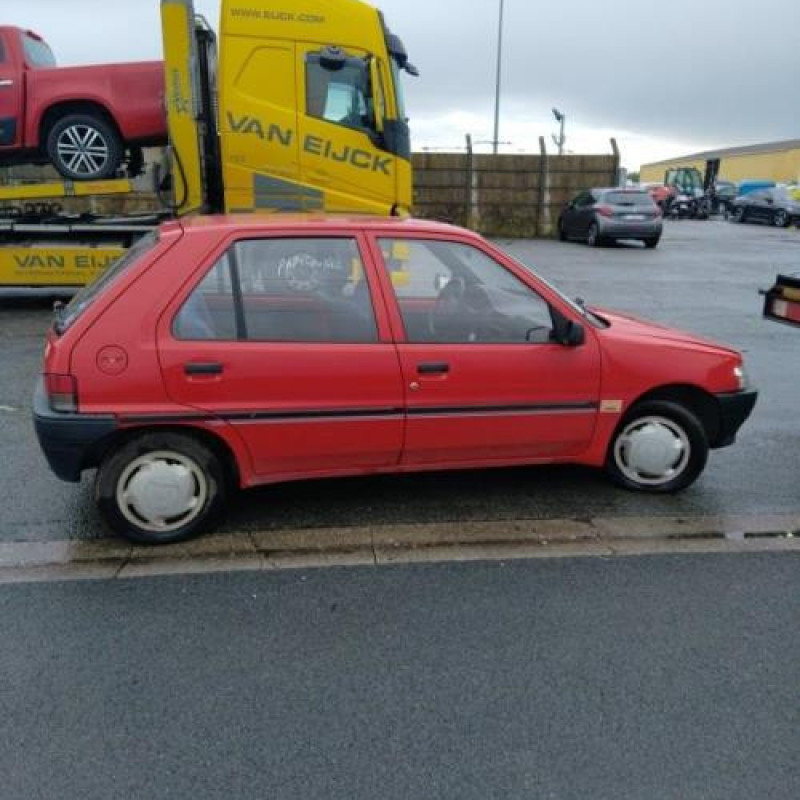 Serrure avant gauche PEUGEOT 106 Photo n°9