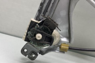 Leve vitre electrique avant droit RENAULT CLIO 3