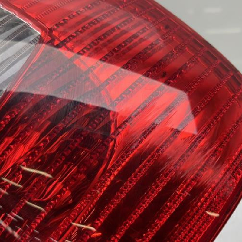 Feu arriere principal droit (feux) CITROEN XSARA PICASSO Photo n°3