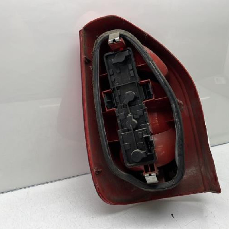 Feu arriere principal droit (feux) CITROEN XSARA PICASSO Photo n°5