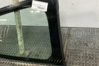 Custode arriere droit RENAULT CLIO 3