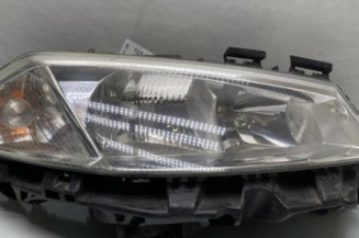 Optique avant principal droit (feux)(phare) RENAULT MEGANE 2 Photo n°1