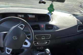 Baguette de porte avant gauche RENAULT SCENIC 3