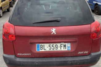 Pretensionneur de ceinture avant droit PEUGEOT 207