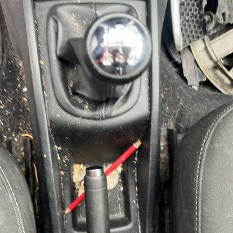Moteur essuie glace arriere PEUGEOT 207 Photo n°14