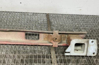 Renfort pare choc arriere (traverse) PEUGEOT 207