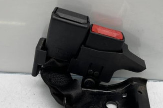 Attache ceinture arriere gauche RENAULT CLIO 3 Photo n°1