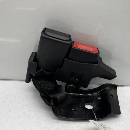 Attache ceinture arriere gauche RENAULT CLIO 3 Photo n°1