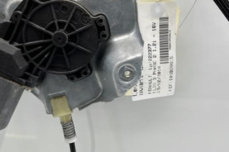 Leve vitre electrique avant droit RENAULT CLIO 3
