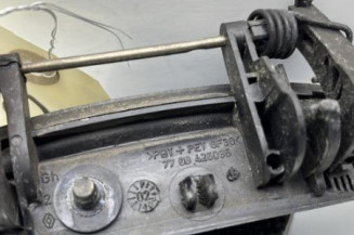 Poignee porte avant gauche RENAULT CLIO 2