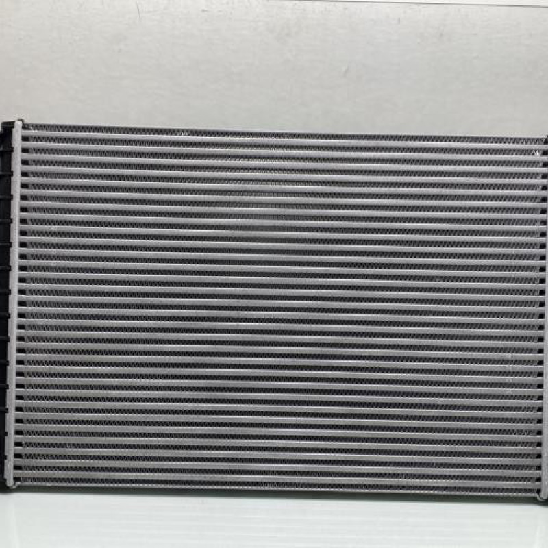 Echangeur air (Intercooler) MERCEDES CLASSE B 247 Photo n°1