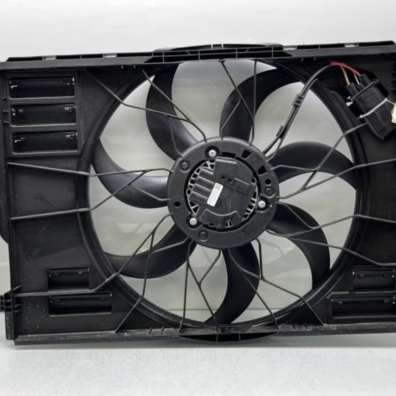 Moto ventilateur radiateur MERCEDES CLASSE B 247 Photo n°7