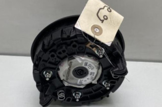 Air bag conducteur MERCEDES CLASSE B 247