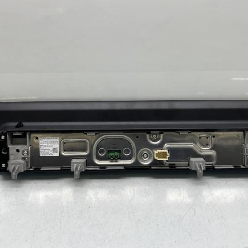 Ecran GPS MERCEDES CLASSE B 247 Photo n°4