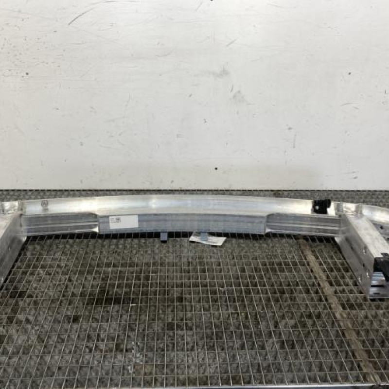 Renfort pare choc avant (traverse) MERCEDES CLASSE B 247 Photo n°6
