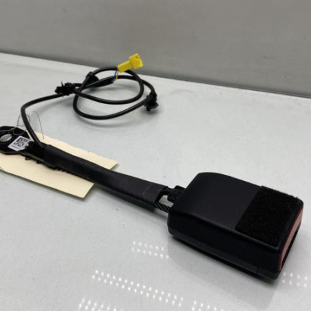 Attache ceinture avant droit MERCEDES CLASSE B 247 Photo n°1