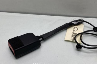 Attache ceinture avant droit MERCEDES CLASSE B 247