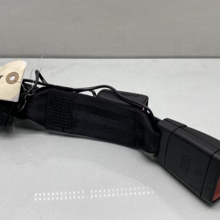Attache ceinture arriere droit MERCEDES CLASSE B 247