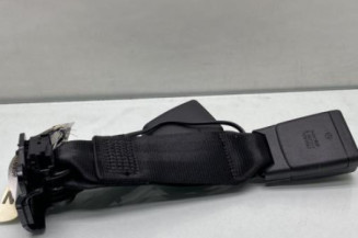 Attache ceinture arriere droit MERCEDES CLASSE B 247