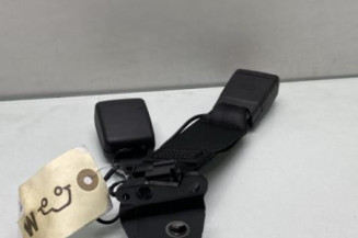 Attache ceinture arriere droit MERCEDES CLASSE B 247