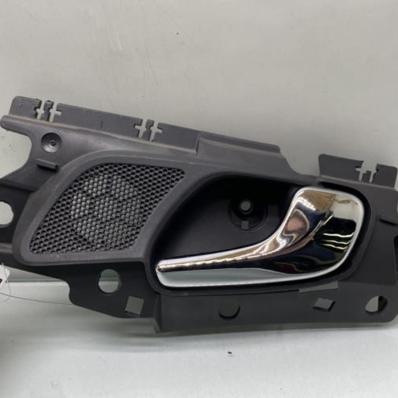 Poignee interieur avant droit OPEL CORSA D Photo n°4
