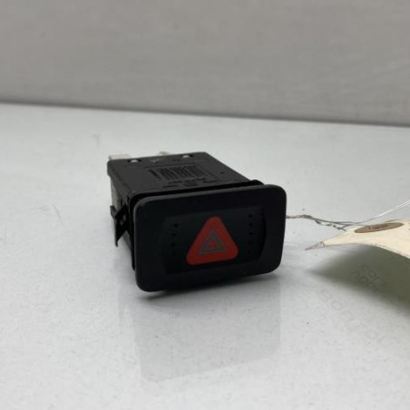 Bouton de warning VOLKSWAGEN GOLF 4 Photo n°1