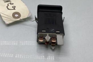 Bouton de warning VOLKSWAGEN GOLF 4