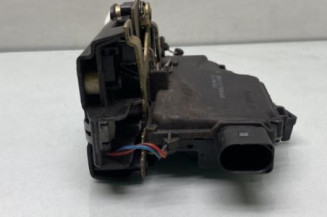 Serrure avant droit VOLKSWAGEN GOLF 4