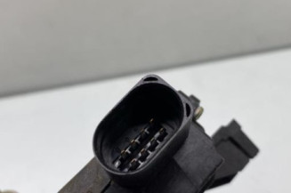 Serrure avant droit VOLKSWAGEN GOLF 4