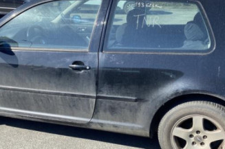 Serrure avant droit VOLKSWAGEN GOLF 4