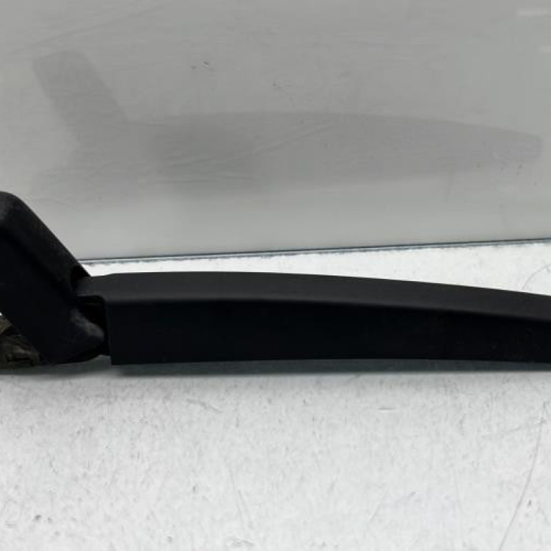 Bras essuie glace arriere RENAULT CLIO 2 Photo n°1