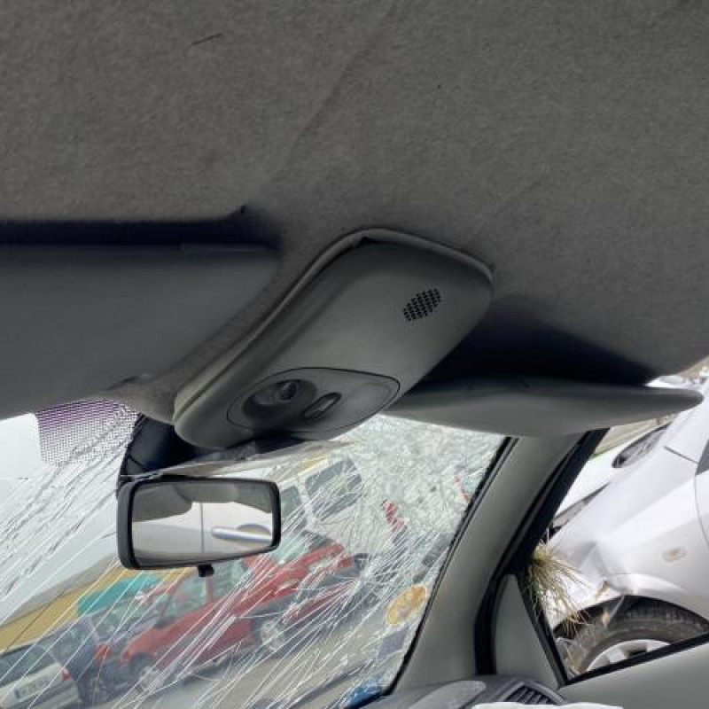 Bras essuie glace arriere RENAULT CLIO 2 Photo n°20