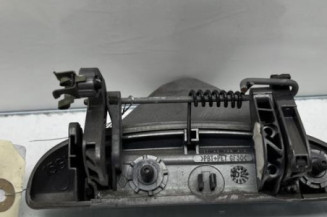 Poignee porte avant gauche RENAULT CLIO 2