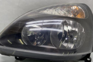 Optique avant principal gauche (feux)(phare) RENAULT CLIO 2 Photo n°1