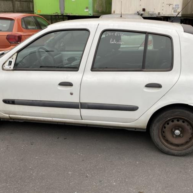 Optique avant principal gauche (feux)(phare) RENAULT CLIO 2 Photo n°9